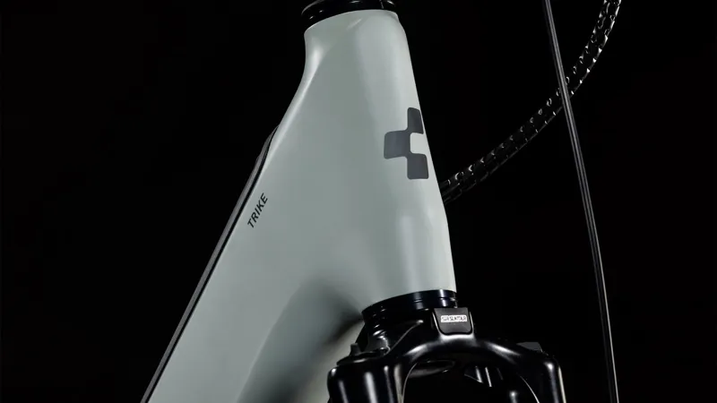 Cube Trike Family Hybrid 1500 Road Bike In Grey-1